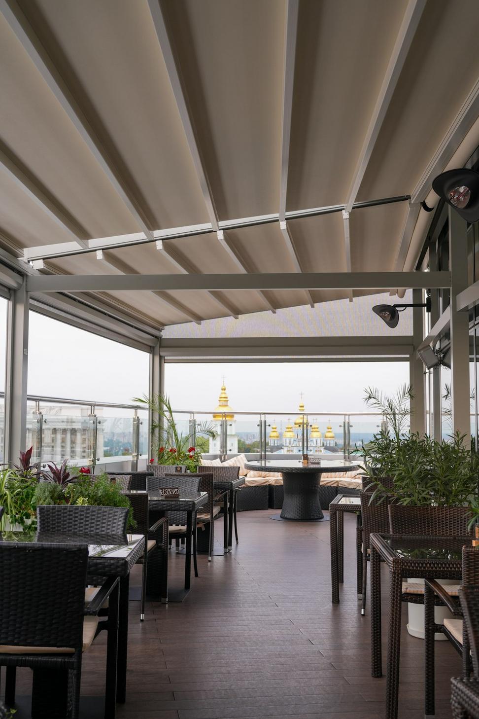 Rooftop Lounge